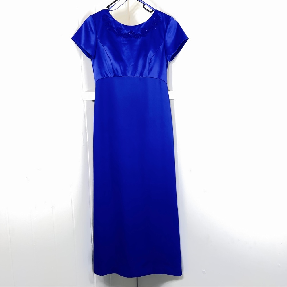 Liz Claiborne Night Size 4 Blue Dress with Padded Breast Area